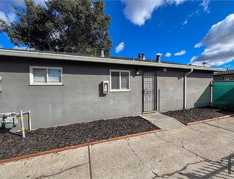 1920 82nd Ave, Oakland